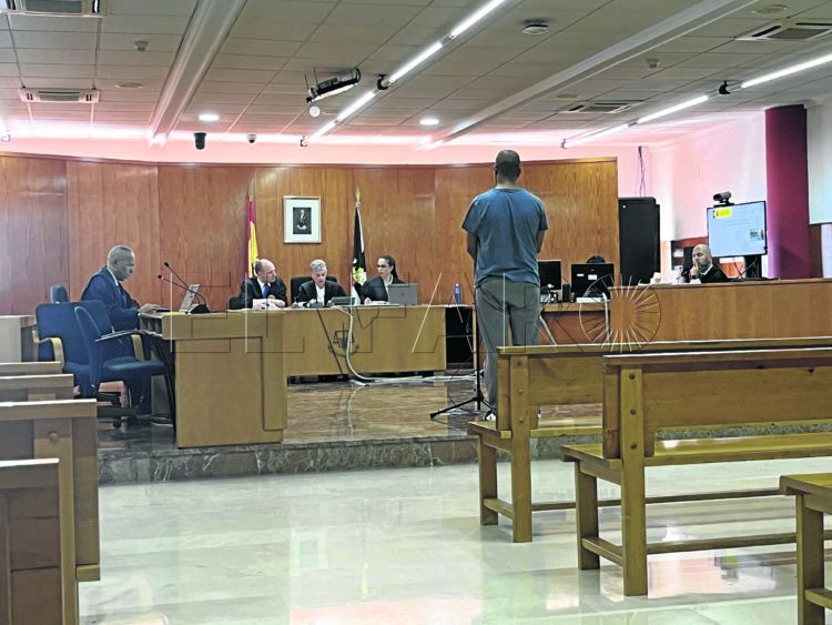 juicio-cruzar-inmigrantes-tarajal-caja-madera