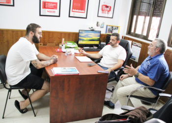 reunion-ccoo-representante-trabajadores-cornetin