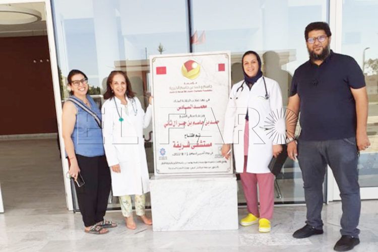 sindicato-medico-envia-material-hospital-charifa-marrakech-1