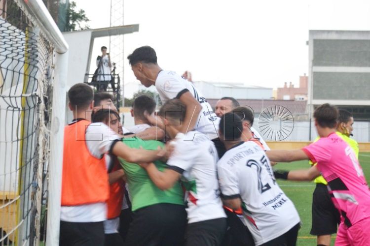 sporting-recurre-epica-vence-melilla-002