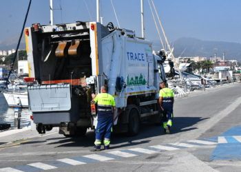 trace-camion-trabajadores