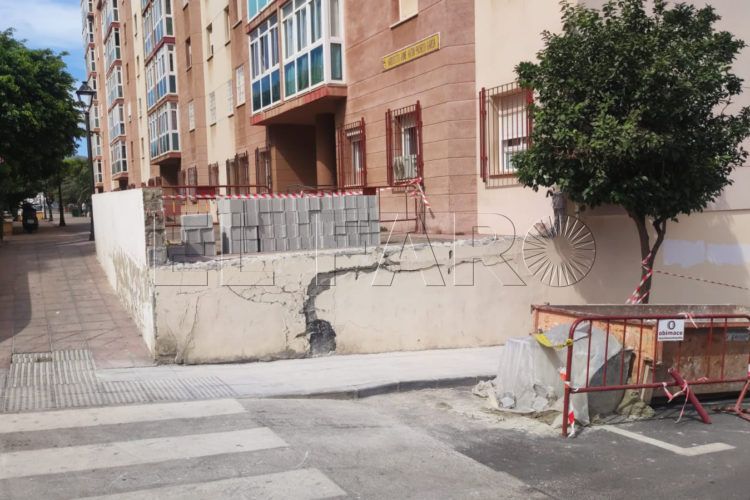 arreglo-muro-parques-ceuta-2