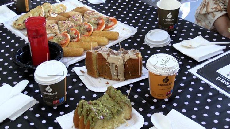 entre-cafe-pasteles-forma-dulce-hablar-muerte-aecc-011