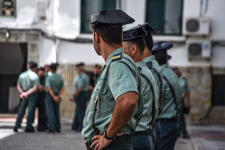 guardias-civiles-agredidos-vendidos-miedo-defender-derechos