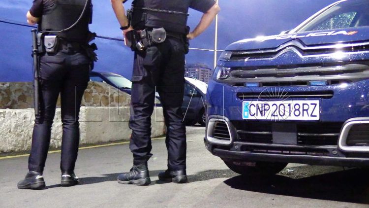 policia-nacional-guardia-civil-inmigrantes-sarchal-6