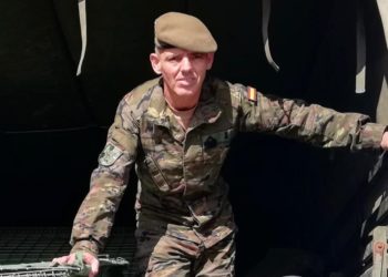 cuando-caes-tienes-levantarte-ejemplo-sargento-caraballero-silla-ruedas