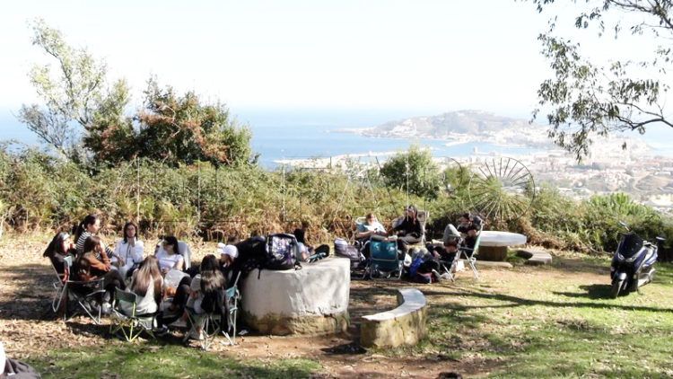 caballas-salen-monte-celebrar-mochila