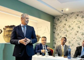 caixabank-banca-privada-reunion-clientes-2