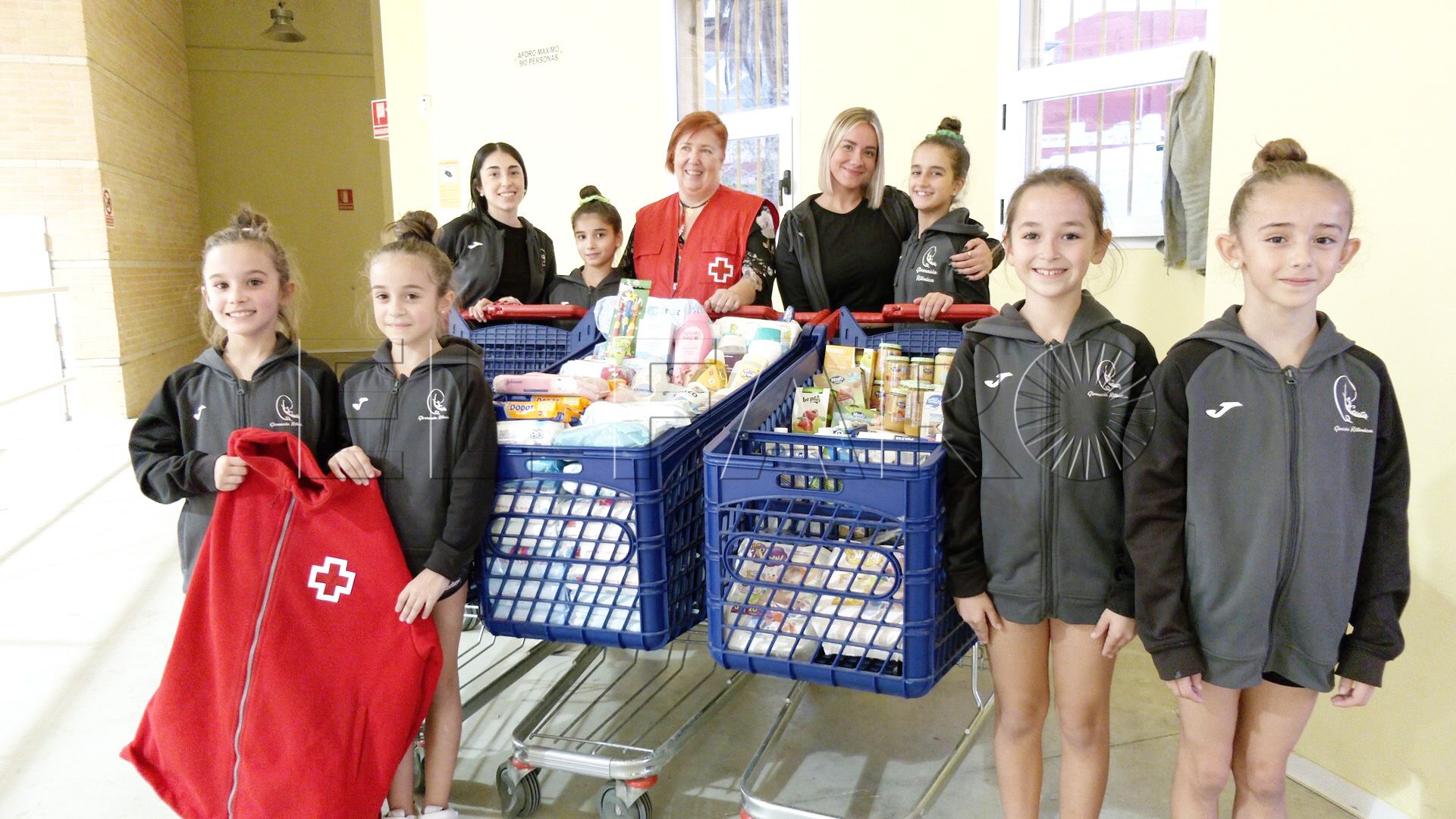 gimnasia-ritmica-recauda-kilos-alimentos-productos-no-perecederos