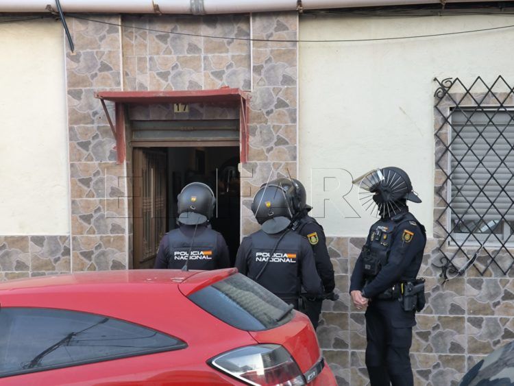 registro-policia-nacional-ucrif-pasaje-recreo-recinto-8