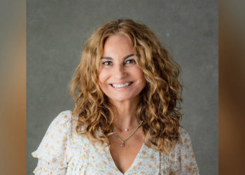 tula-fernandez-gana-certamen-relato-memoria-democratica