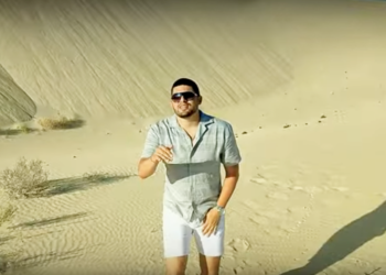 ilias-chaire-cantante-piony-2