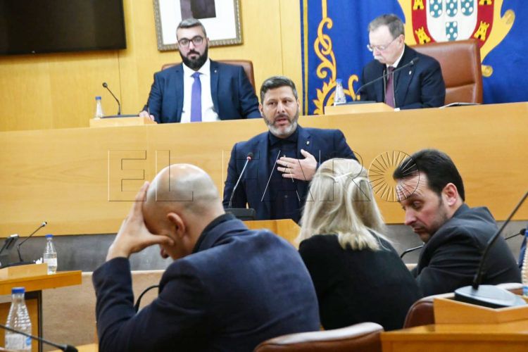 intervencion-mohamed-mustafa-ceuta-ya-pleno-presupuestos-3