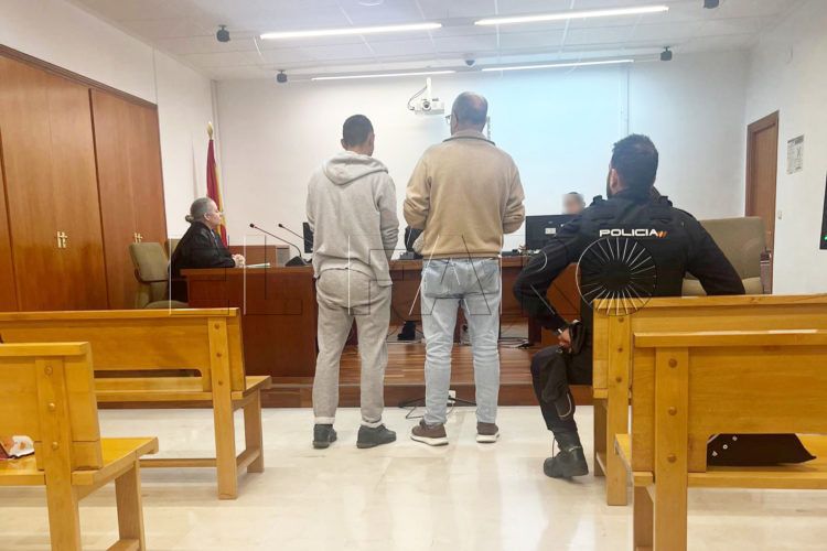 juicio-penal-condenado-intentar-tocar-pechos-menor