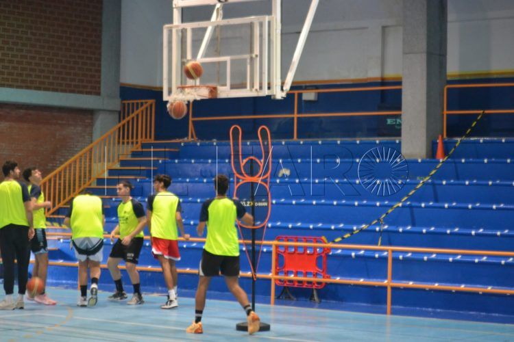 navidad-triple-campus-baloncesto-pabellon-antonio-campoamor-10