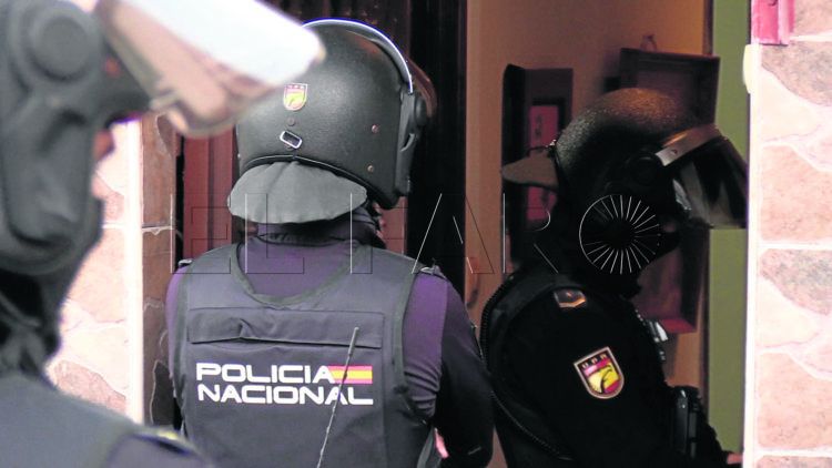 operacion-bolero-policia-nacional-pasaje-recreo-2