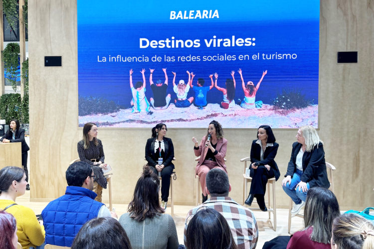 balearia-fitur-encuentro-creadores-contenido-redes-sociales