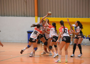bm-estudiantes-cae-visita-alcala-henares-balonmano