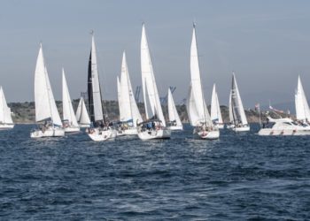 ceuta-emociona-se-impone-inicio-interclubs-estrecho-vela-002