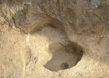 Fig. 2.- Vista aérea de la gruta artificial.