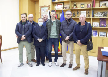 vivas-recibe-rafael-molina-campeon-pesca-surfcasting-2