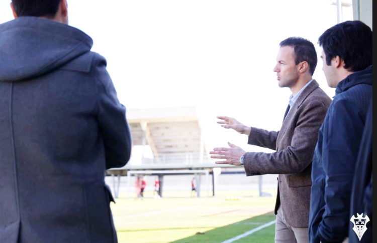 ciudad-deportiva-andres-iniesta-visita-rfef-mundial-2030