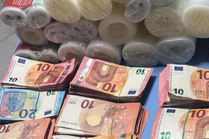detenido-argelino-frontera-dinero-arma-2