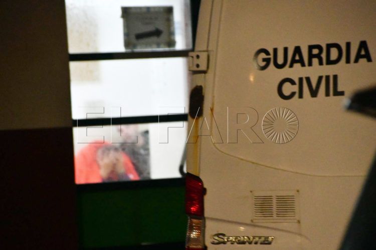 inmigrantes-jefatura-superior-policia-nacional-2