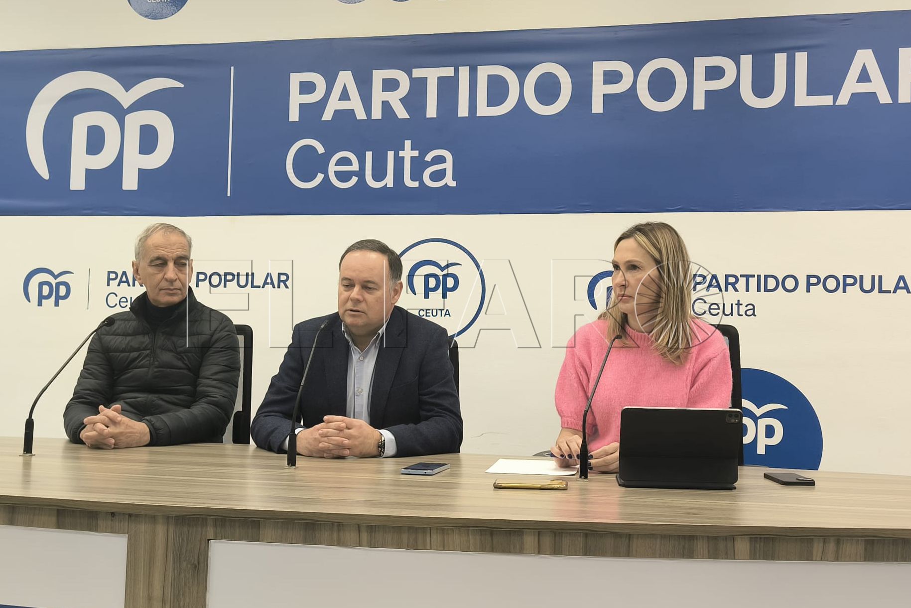 javier-celaya-abdelhakim-abdeselam-cristina-diaz-rueda-prensa-pp-3