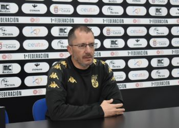 jose-juan-romero-entrenador-ceuta