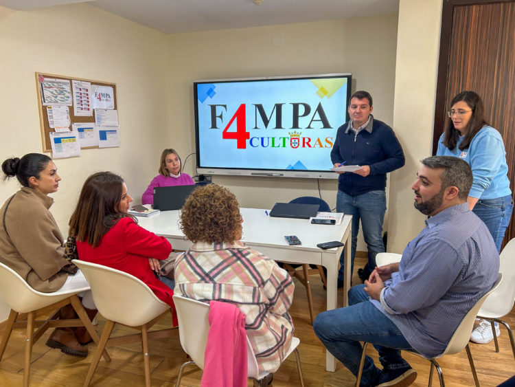 reunion-psoe-fampa-cuatro-culturas