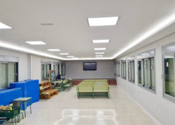 salon-actos-rosalia-castro-renovado-modernizado-002