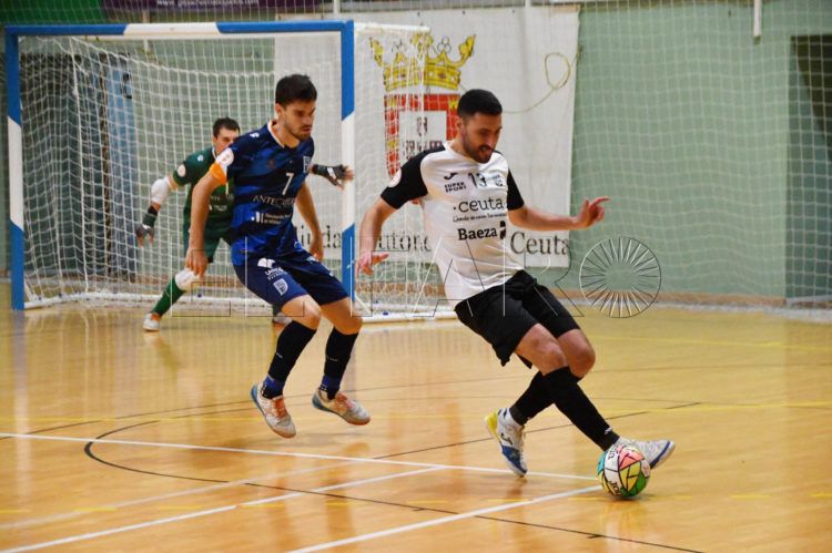 ua-ceuti-recibe-ejido-futsal-guillermo-molina