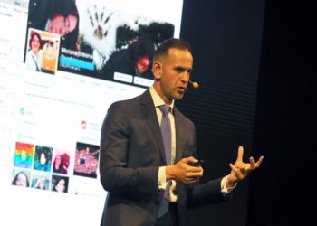 deepak-daswani-autor-libro-hacker-3