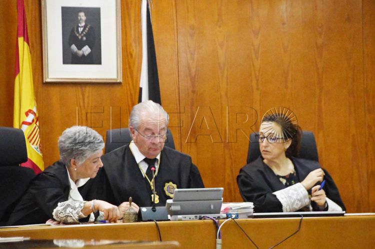 fernando-teson-rosa-maria-castro-audiencia-provincial