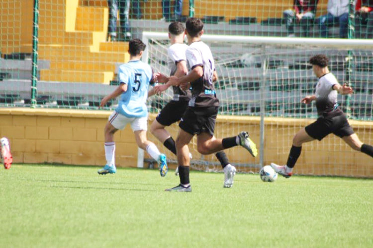 hassan-jugador-polillas-sufre-rotura-tibia-perone-siempre-alegres-001