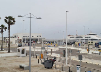 puerto-tarifa-cerrado-trafico-maritimo-temporal-levante-marruecos