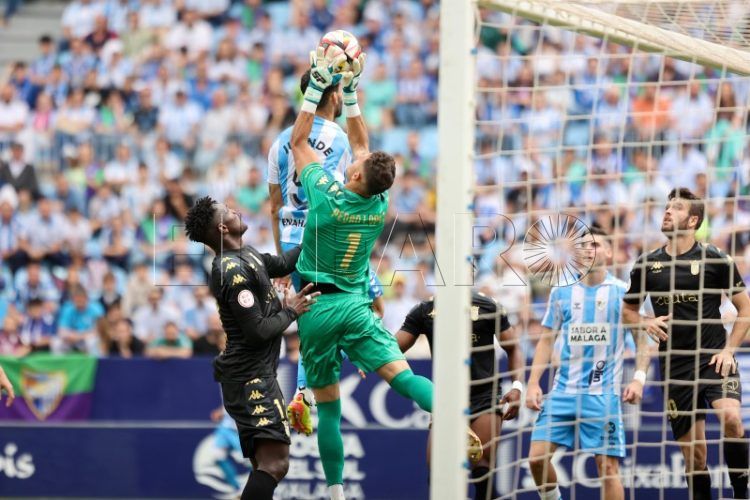 ultimo-malaga-ceuta-pedro-lopez-salvo-punto