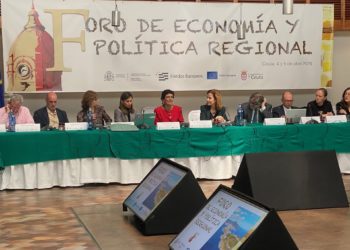 clausura-foro-economico-politica-regional-1