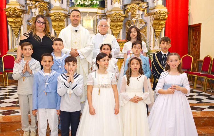 comuniones-iglesia-remedios-280424-18