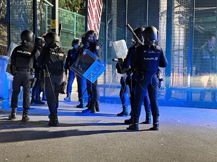 piden-prision-interno-ceti-intentar-golpear-policia-001