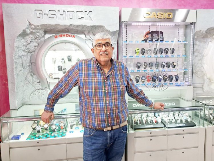 comercial-kuma-elegancia-mundo-bazar-004