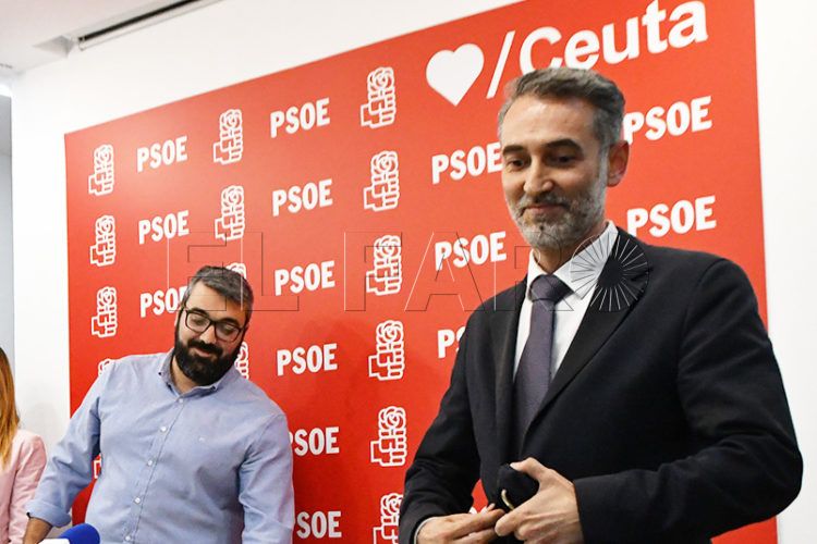 expulsion-sin-padrinos-mesa-asamblea-ni-version-ferraz-psoe