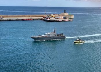 patrullero-isla-leon-armada-unidad-vendaval-puerto-3