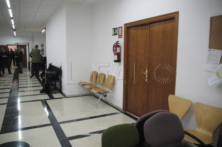 condenados-adultos-brutal-apunalamiento-feria