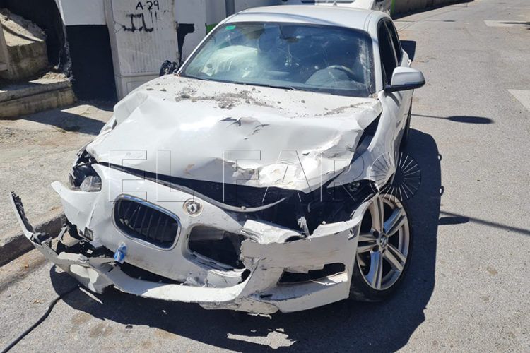 espectacular-accidente-bmw-muro-benitez