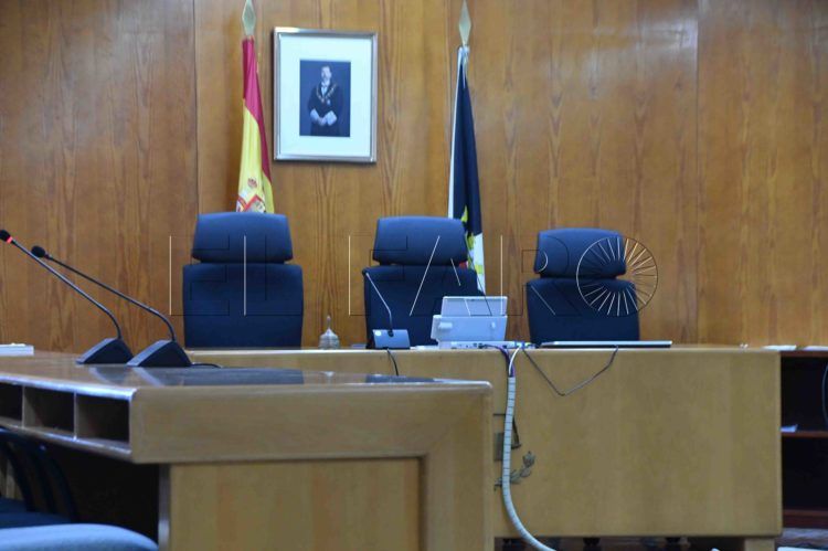 absueltos-vender-moto-trucada-milanuncios