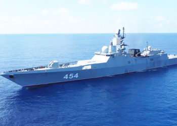 fragata-rusa-misiles-atraviesa-estrecho-gibraltar