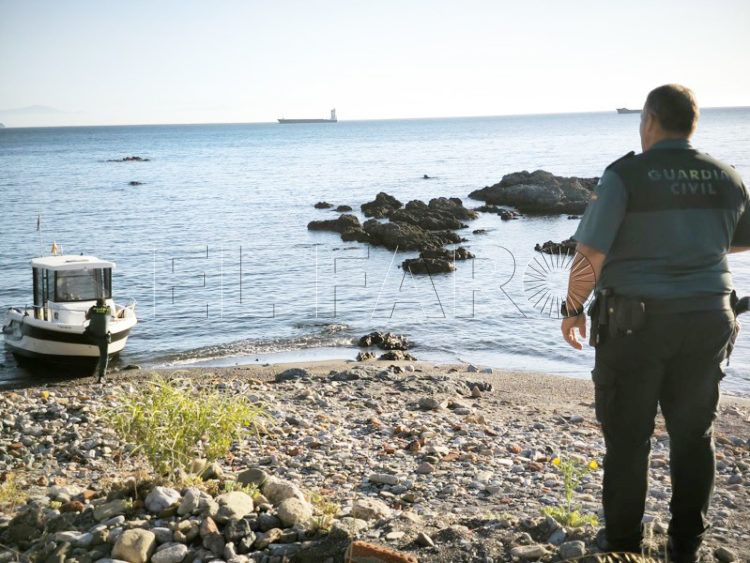 guardia-civil-aborta-pase-inmigrantes-fuga-006