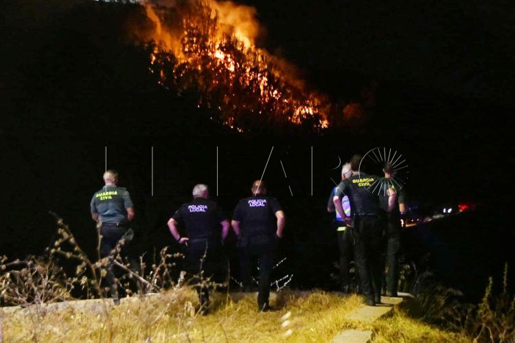 incendio-fuego-monte-hacho-8